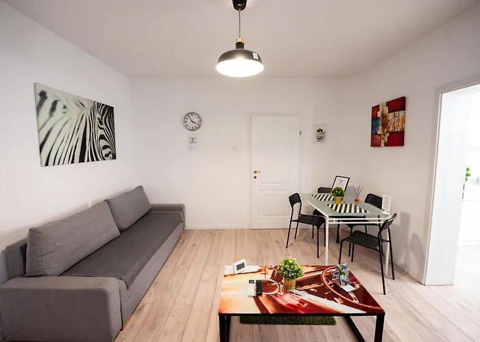 Nightlife * Bukareszt