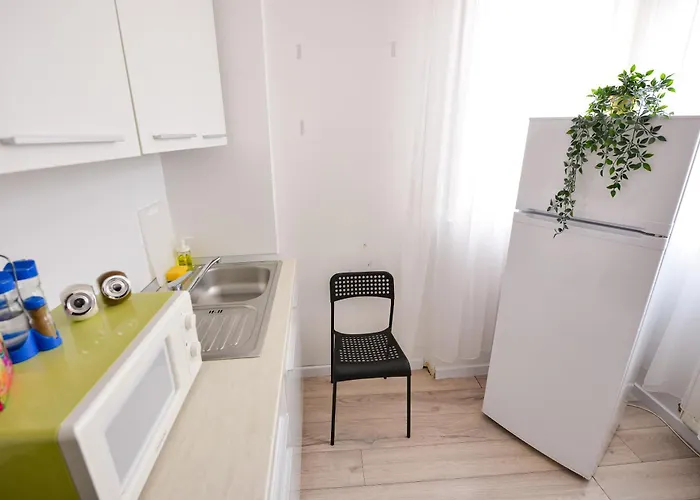 Nightlife Apartament *