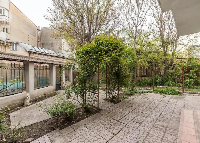 Nightlife * Бухарест