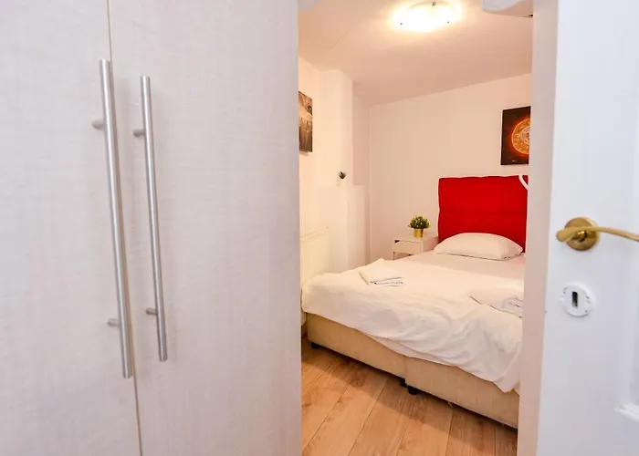 Nightlife 부쿠레슈티