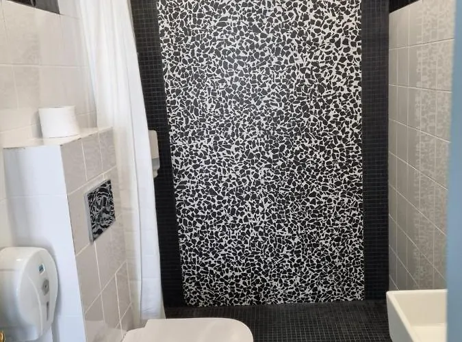 Апартаменти Nightlife *